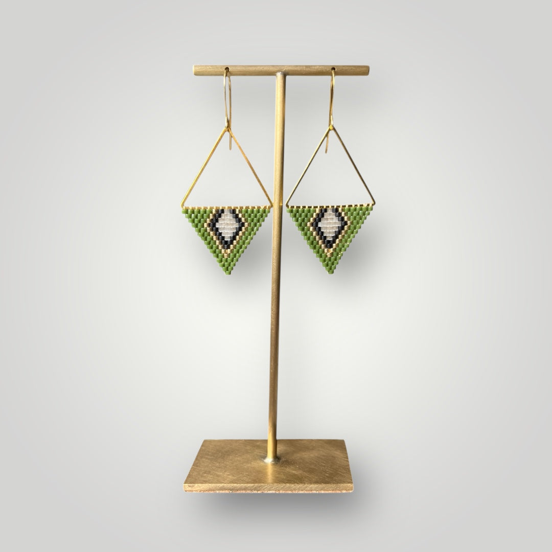 Avocado, gold coloured and white crystal facetted beaded earring.